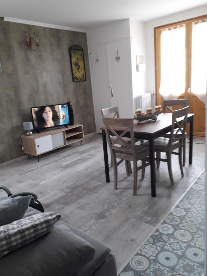 Grand-Aigueblanche Enclos Savoyard Appartement Meuble 1Chambre 1 Canape Lits 3Personnes מראה חיצוני תמונה